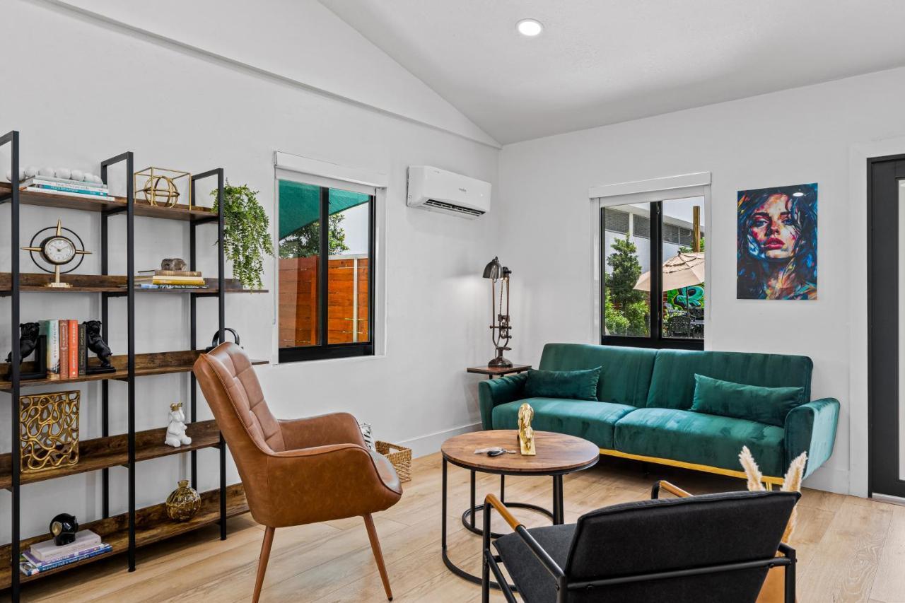 The Freedom House • Urban Oasis • Eclectic Retreat Fort Lauderdale Exterior foto