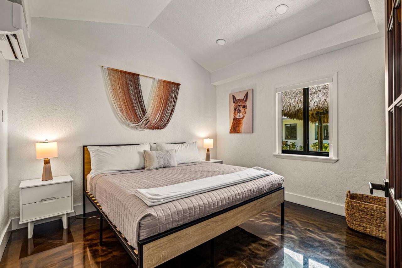 The Freedom House • Urban Oasis • Eclectic Retreat Fort Lauderdale Exterior foto