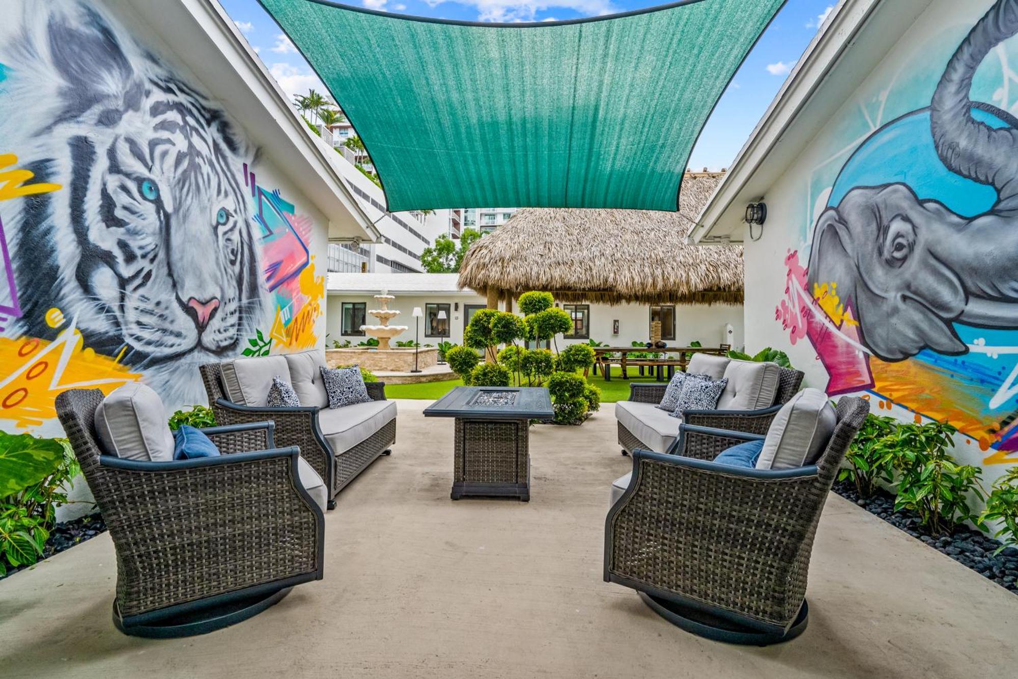 The Freedom House • Urban Oasis • Eclectic Retreat Fort Lauderdale Exterior foto